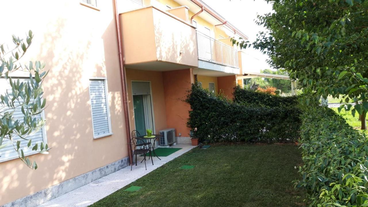 Nuova Casa Al Lago Con Piscina Desenzano del Garda Exterior foto